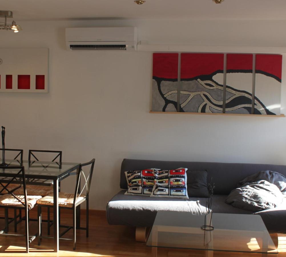 Sentir Vic Apartment Luaran gambar